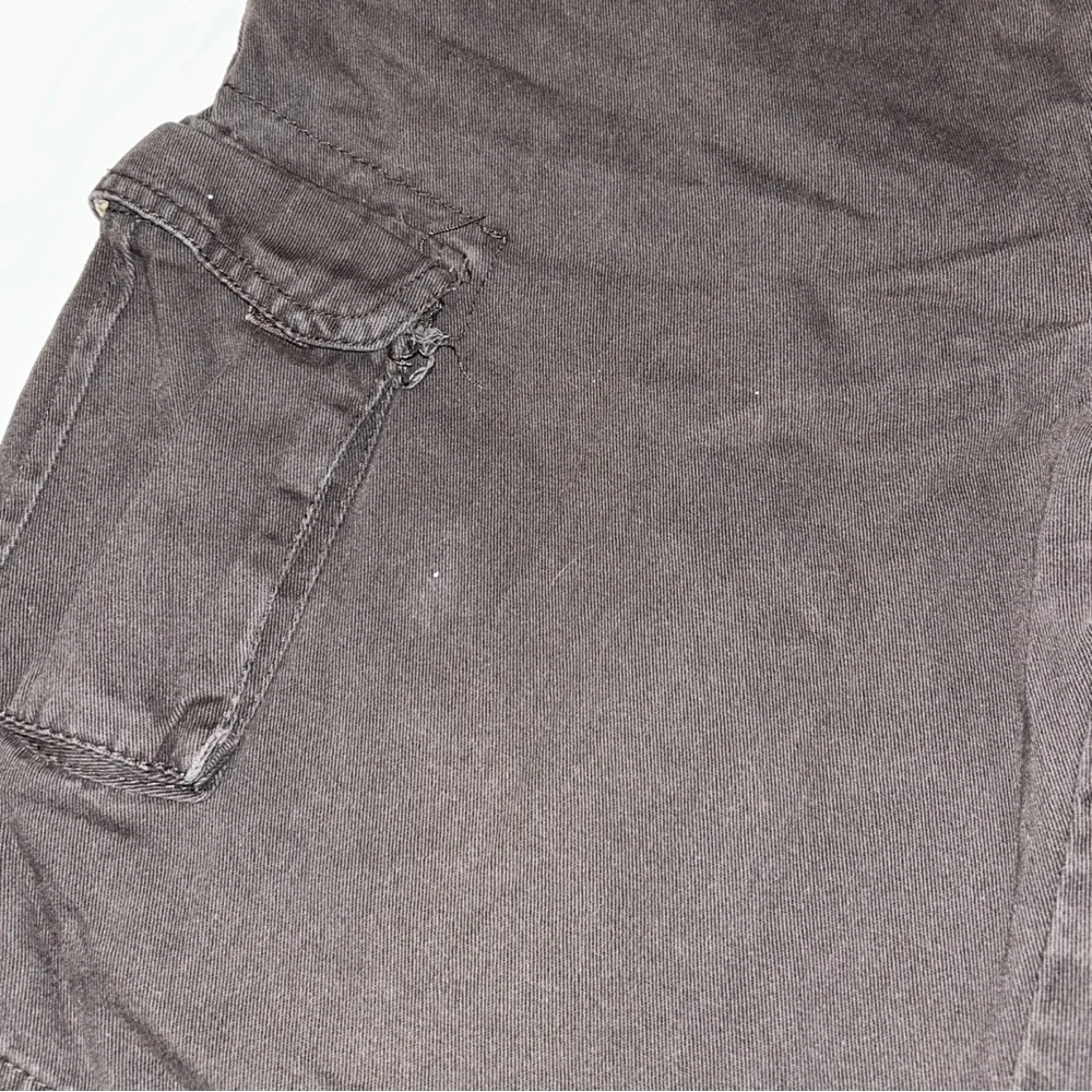 RUGGED WEAR Men's Cargo Shorts 32 Inch Waist